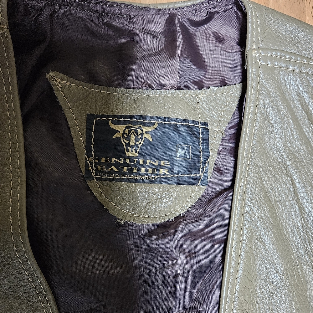Vintage Western Leather Cowboy Vest Medium - Picture 4 of 9